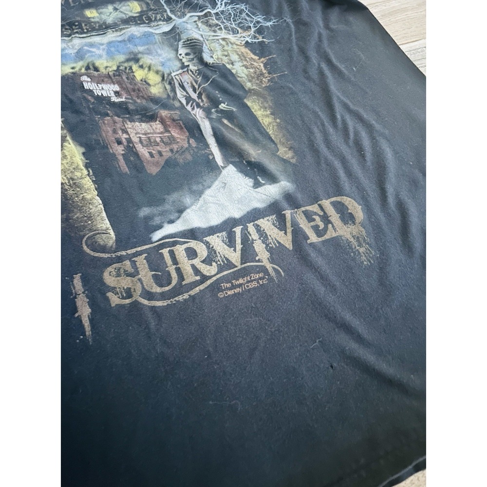 Disney I Survived The Twilight Zone Tower of Terror T-shirt Size XL Unisex Black - Picture 3 of 7